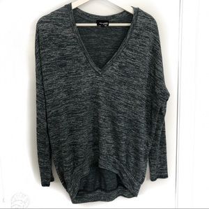 Aritzia Wilfred Free V-Neck Pullover Top